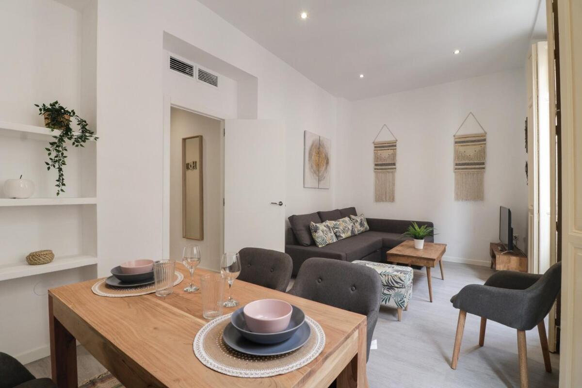 C93 - Trendy Two Bedrooms In Ollerias Málaga Dış mekan fotoğraf